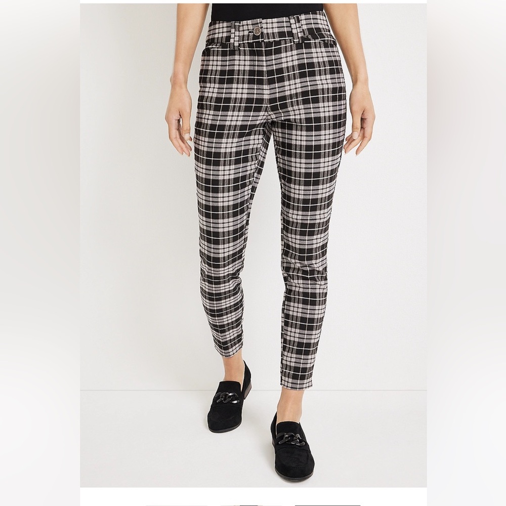 Maurice’s Plaid Skinny Mid-rise Dress Pants